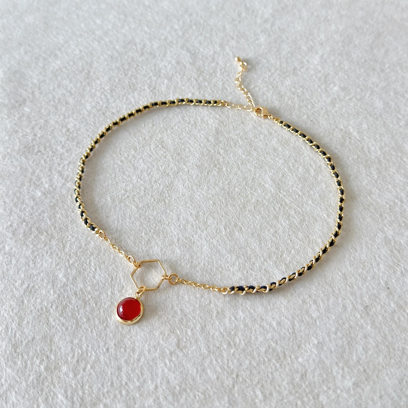 Dainty Carnelian Necklace, Natural Red Orange Choker, Cabochons Gemstone Layered necklace, Handmade Woven Gold And Black Jewelry, Girlfriend bild 5