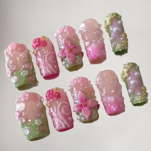 Spring nails