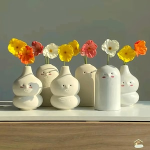 Modern Ceramic Doll Face Vase, Modern Ceramic Vase with Doll Face Unique Home Decor, Unique Doll Face Flower Vase Modern Ceramic Art Piece