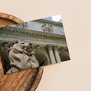 Biblioteca Pública de NYC | Cidade de Nova York, EUA | Cartão postal de fotografia de viagem (download digital | modelo para impressão)