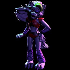 Può includere: Un lupo animatronico viola e bianco con un vestito rosso e nero e capelli verdi. Il lupo indossa scaldamuscoli a righe viola e bianche.
