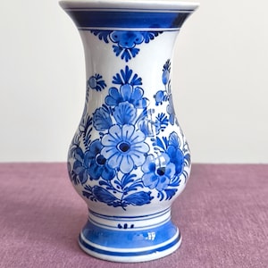 Authentic Royal Delft Vase 1979 Hand Painted Traditional Dutch Blue Delftware Perfect Collectors Gift - Porceleyne Fles pottery