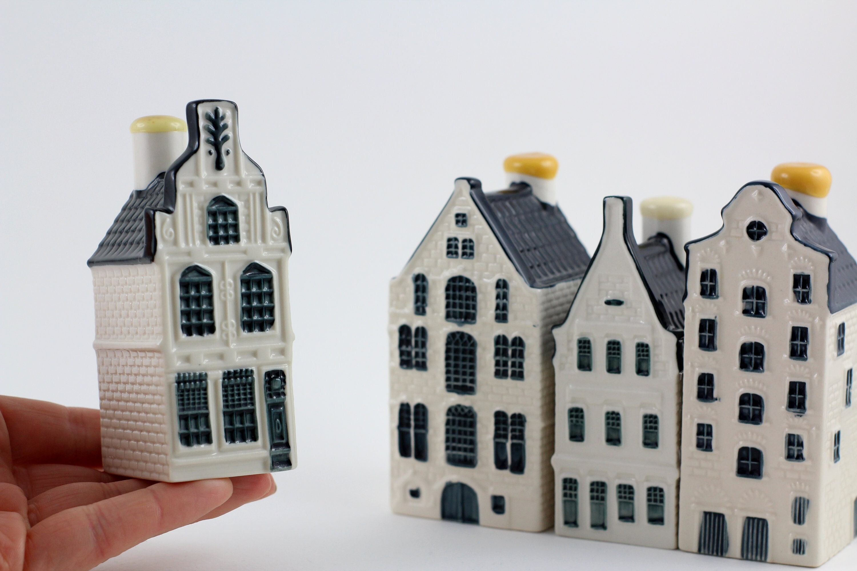 N.24,31,33,37 KLM Delft Blue Miniature Houses - Authentic