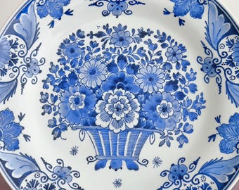 本物のロイヤルデルフト1977年手描き装飾プレート - 伝統的なオランダ