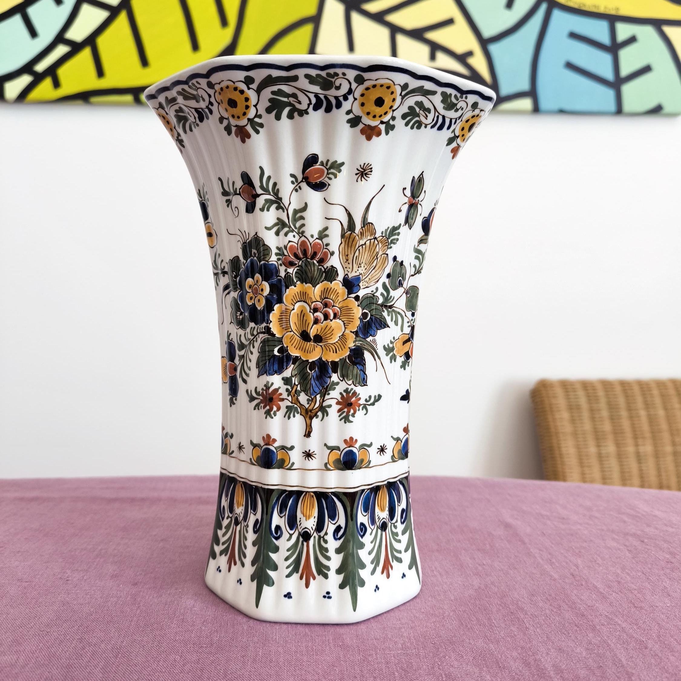 19世紀　欧州アンティーク　オランダ　 デルフト　古伊万里写　山水に花図　乳瓶 19世紀 欧州アンティーク オランダ デルフト 古伊万里写 山水に花図 乳