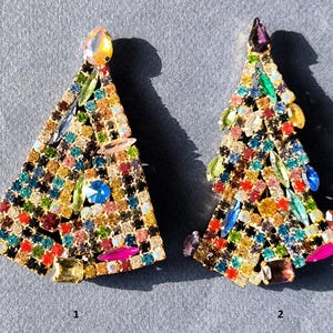 Vintage Christmas Tree Pin, Czech Crystal Christmas Brooch, Vintage Christmas Jewelry, Holiday Jewelry, rhinestone christmas tree brooch