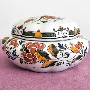 Boîte à bonbons Bonbonnière polychrome de Delft, 1993 - Articles de Delft hollandais de collection peints à la main - Poterie Porcelaine de Fles, cadeau parfait