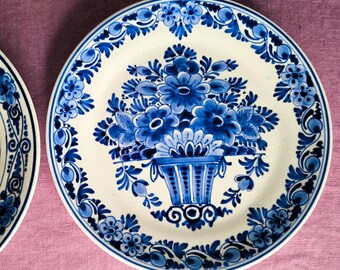 本物のロイヤルデルフト1933年、1941年手描き装飾皿3枚 - 伝統的な