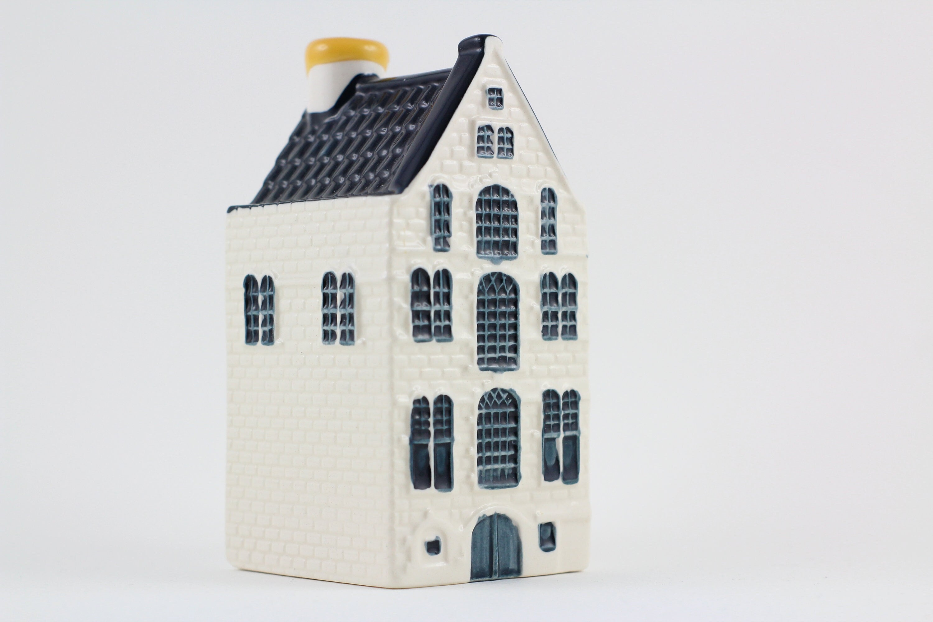 N.24,31,33,37 KLM Delft Blue Miniature Houses - Authentic