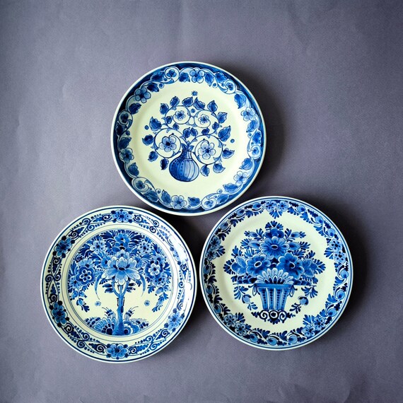 3 Authentic Royal Delft 1933, 1941 Hand Painted Decorative Plates