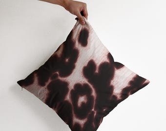 Dopamine Cushion Cover, Brown & Beige White Throw Pillowcase, Eclectic Home Decor for Maximalist Living Room (40x40cm - 65x65cm)