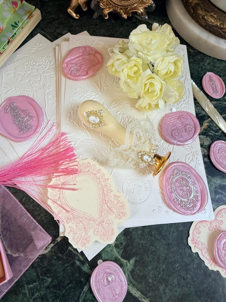 Bridgerton Stationery Desk Set of 51: Handmade Wax Seals, Seal Handle, Embossed Paper, Hand Fan, Junk Journal image 8