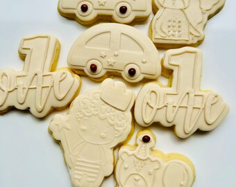 Biscuits personnalisés thème anniversaire garçon (minimum de commande : 10 biscuits)