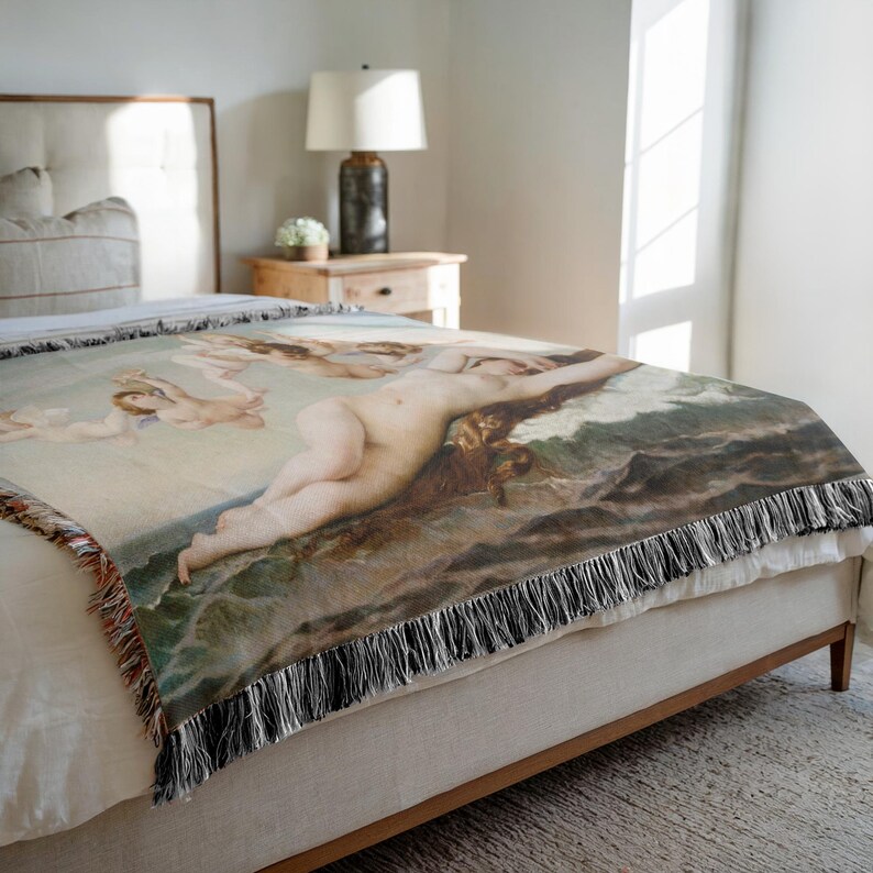 Birth of Venus Woven Cotton Blanket: Luxurious Art Throw Tapestry image 3