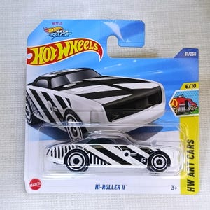 Hot wheels hi-roller II collectible model car miniature gift item for car collectors