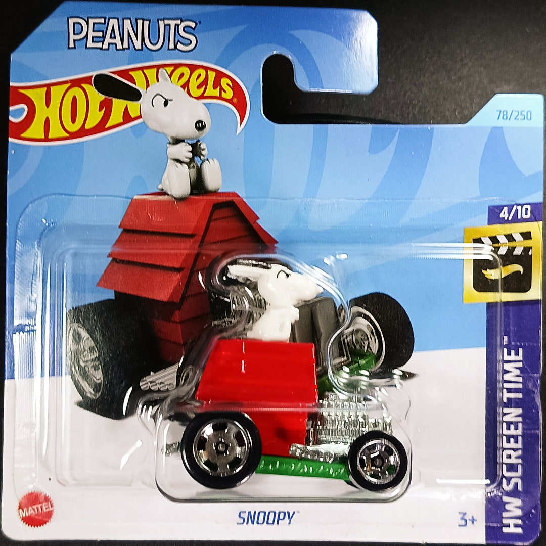 Hot Wheels Snoopy Peanuts Collectible Model Car Miniature Gift