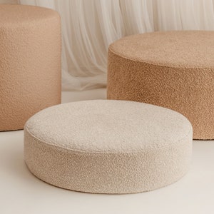 Runder Boucle-Pouf - Teddy-Ottoman, handgefertigtes rundes Bodenkissen, weicher Samt-Fußhocker, moderne minimalistische Sitzfläche