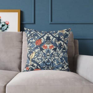 William Morris Strawberry Thief Blue Cushion – Floral Throw Pillow with Insert,Vintage Home Décor,Boho Nature Accent,Sofa Pillow