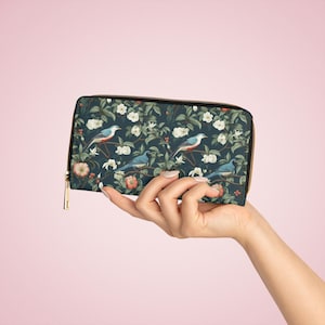 Carteira com zíper floral, acessório de primavera elegante e funcional, presente para ela, organizador de viagem, bolsa clutch com estampa de pássaro - estilo William Morris