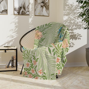 Elegant Velveteen Throw Blanket Featuring William Morris Floral Design, Ideal Boho Gift, Boho Chic Decor