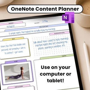 Może przedstawiać: Cyfrowy planer wyświetlany na tablecie, przeznaczony do treści na Instagramie. Planer zawiera sekcje na cele, obrazy i podpisy, z tekstem "Use on your computer or tablet!" i "OneNote Content Planner". Widoczna jest również filiżanka kawy i rysik.