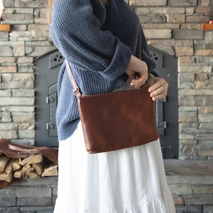 Sac à bandoulière en cuir fait main pour femme, sac à main cartable à bandoulière, sac à main en cuir personnalisé, fourre-tout de tous les jours, cadeau pour elle, sac en cuir marron