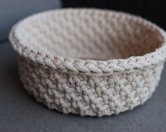 Crochet basket