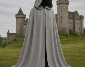 Capa con capucha de terciopelo gris plateado: capa de cosplay renacentista