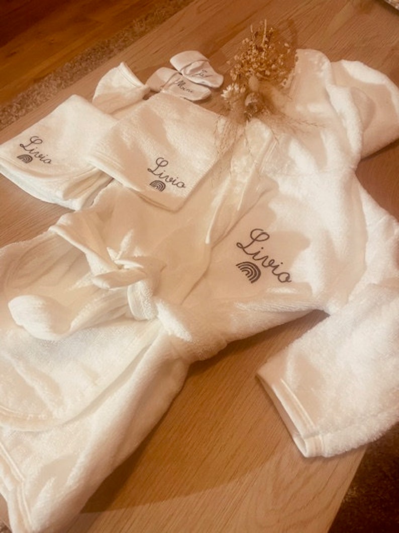 Personalized child or baby bathrobe / Bath robe / Swimming pool outing / Baby gift / Personalized object and textile gifts image 1