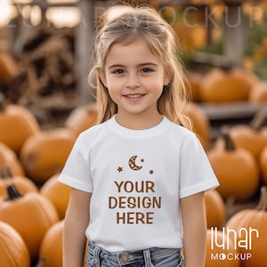 Makieta koszulki dziecięcej, Bella Canvas 3001, Makieta białej koszulki, Makieta koszulki dziecięcej, Makieta Halloween, Makieta koszulki dziewczęcej, Makieta jesienna, Święto Dziękczynienia