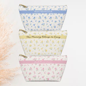 Personalised thoughtful mom toiletry bag floral makeup bag mothers day gift idea from daughter mothers birthday keepsake gift travel pouch