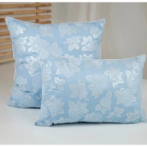 Goose Down Pillow - 90% Goose Down, 10 Goose Feather, 20x20 Inch ( 50x50 см.) 550g Fill Weight