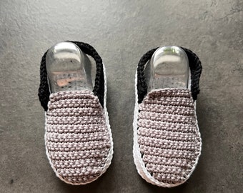 Babyschuhe, handgefertigt, gehäkelt, Slipper, Hausschuhe, Baby, Geschenk,