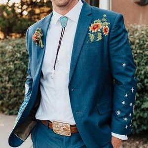 Men&#39;s Blue Flower Embroidered Western Suit | Vintage 2Pc Outfit for Wedding & Retro Party | Custom Country Cocktail Attire