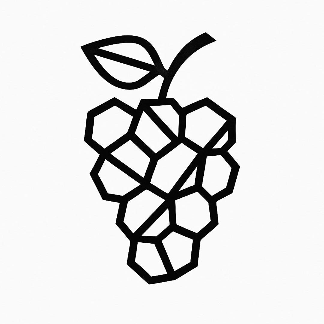 Grape Pattern Geometric Geometric Grapes SVG Dxf DWG Png – Low Poly Fruit Design for CNC and ...