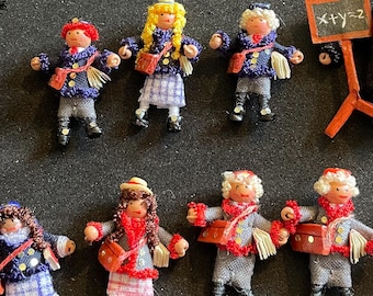 1/48th Scale School Room Characters