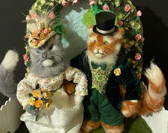 THE PURRFECT COUPLE Needle felted cats getting married