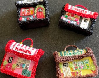 Miniature Shop Handbag: Twelfth Scale Dollhouse Novelty Bag