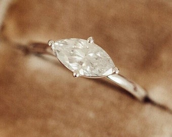 1 CT Marquise Cut Moissanit Diamant Verlobungsring, Ehering, Solitär Jahrestag Ring, Ost-West-Ring, Versprechen Ring, Geschenk für Sie.