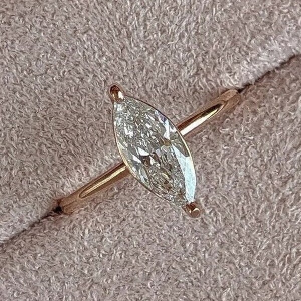 1.5 CT Classic Marquise Cut Moissanite Engagement Ring, 14k Solid Gold Wedding Ring, Solitaire Anniversary Ring, Promise Ring, Gift for Her.