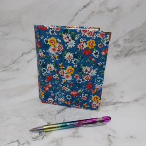 Funda de tela para libreta A6 – Hecha a mano con cartón – Protector de bloc de notas