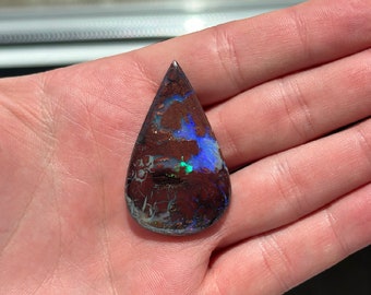 Opal Boulder - cabochon 42,05 cts