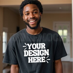 1717 Schwarz Mockup, Komfortfarben C1717 Schwarz Mockup, Schwarz Männer Mockup Tshirt Mockup, süßes Shirt Mockup, trendiges übergroßes T-Shirt Mockup