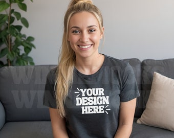 Weiblich 3001 Dunkelgrau Heather T-Shirt Mockup | Bella Canvas 3001 Grau Tshirt Mockup | Weibliches Modell Mock | Schlichtes Basic Bella Canvas Shirt