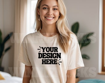 Comfort Colors C1717 Ivory Mockup, 1717 Ivory Mockup, Blonde Female Model Tshirt Mockup, Cute Shirt Mockup, Trendy Oversized T Shirt Mockup