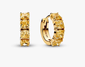 Boucles d'oreilles créoles Huggie jaunes Pandora Boucles d'oreilles en or pavé de quatre CZ