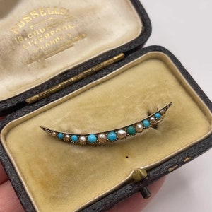 9ct gold turquoise and pearl crescent brooch.. original box zdjęcie 2