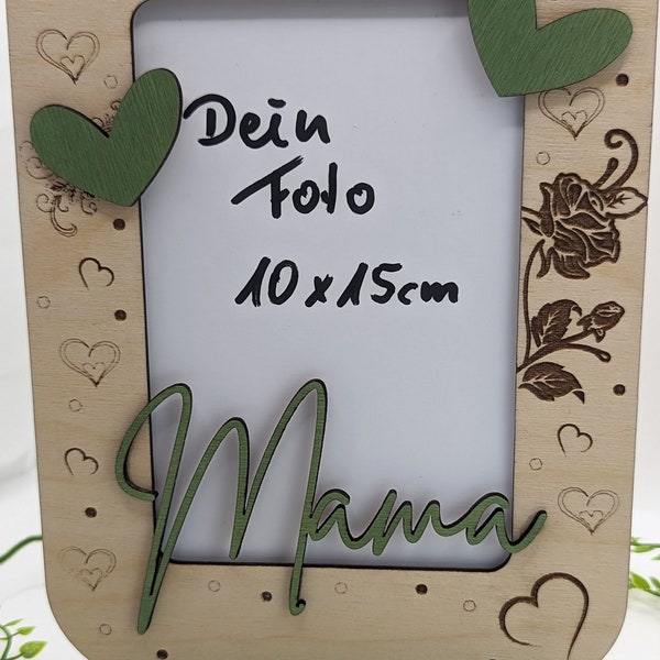 Bilderrahmen Holz Natur, personalisierbar, grüner Farbakzent, Geschenk für Mama, Bilderrahmen mit Herz, Muttertagsgeschenk, Fotorahmen