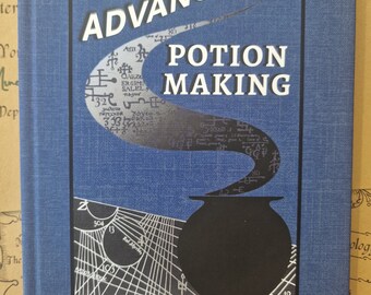 Fabrication avancée de potions à couverture rigide A5 - livre HP fait main, cadeau pour Potterhead, FLOURISH et BOTS