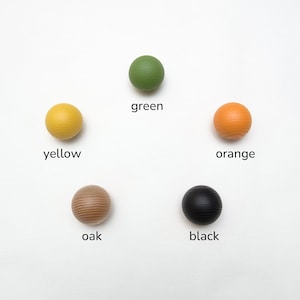 Colorful wooden hooks for wall, Round Wall hanging decor, minimalist wall decor, Colorful furniture, Hat hooks, Towel hooks, Coat hook